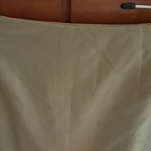 Skirt - Picture 2 of 3